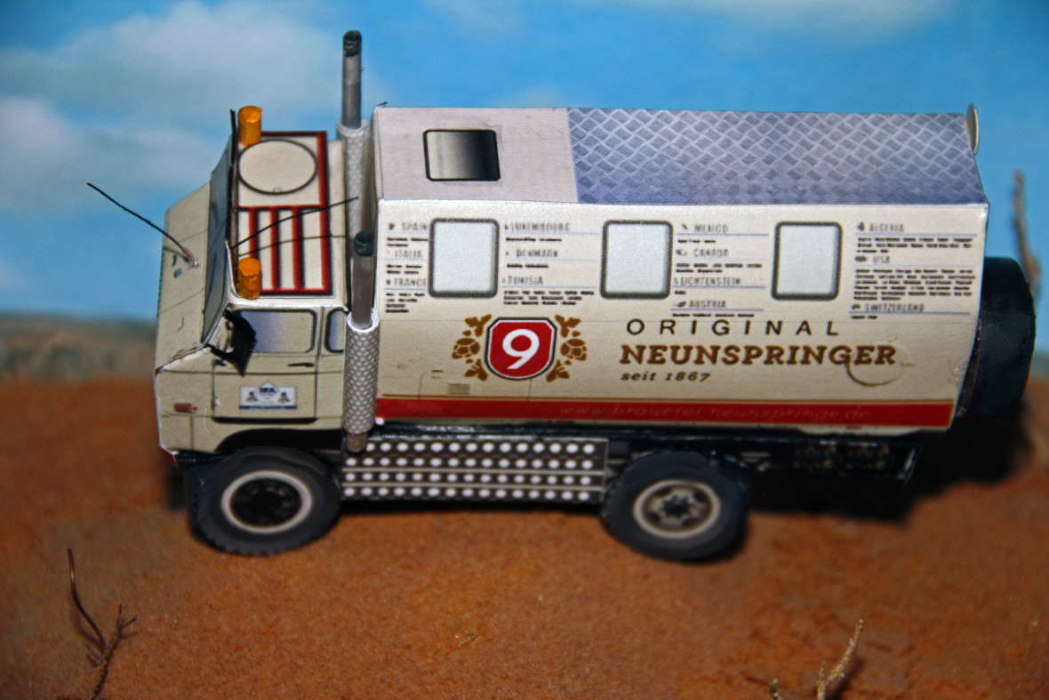 Papiermodell IFA LKW W50 LA/A/C "Expedition"